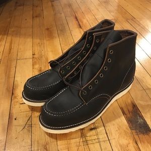 Red Wing Classic Moc 6” Black Prairie leather